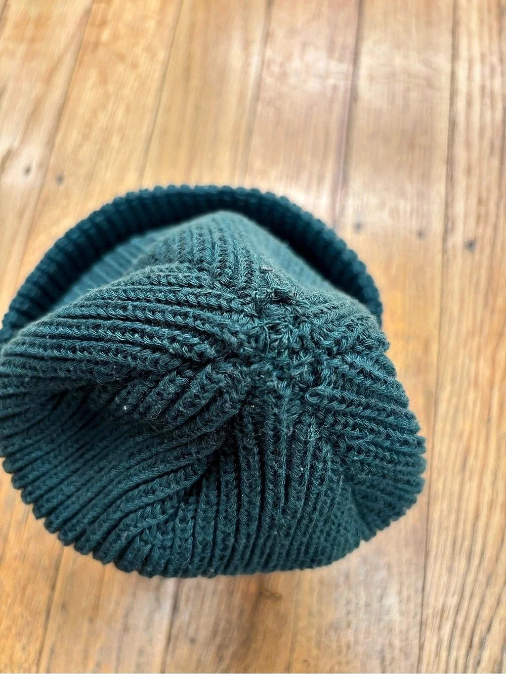 The North Face kids Rib Knit Beanie in Green
